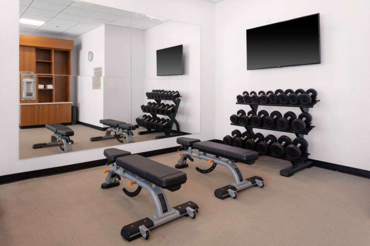 Springhill Suites Kansas City Airport Екстер'єр фото